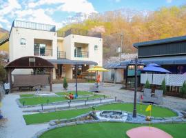 Yangpyeong Notobook Pension，位于杨平郡的酒店