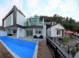 Geoje sw Pool Villa