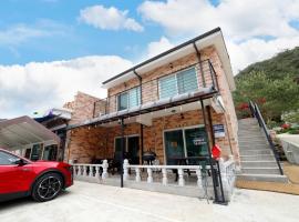 Lovely Pension，位于麟蹄的酒店