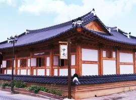 Jeonju Villages Pension
