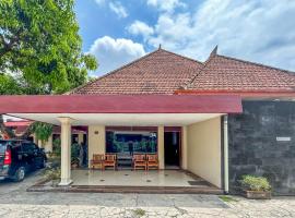 Makuta Guest House Prawirotaman RedPartner，位于Timuran的酒店