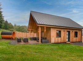 Chalet cosy & confort haut de gamme - Sauna, Spa, Clim，位于Anould的酒店