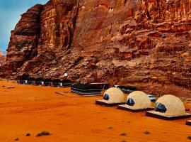 Wadi rum Bubble Camp & tour，位于瓦迪拉姆的住宿