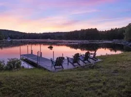 Lakefront Log Cabin on 2 acres