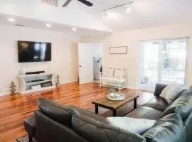 Grass Valley Home with Hot Tub