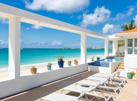 Villa Impala - Front sea 5BR in Simpson Bay, Sint Maarten，位于辛普森湾的酒店