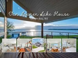 Van Laanen Lake House - Scenic Green Bay Escape with Luxury & Bay Views