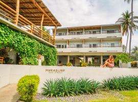 Mirasurf Hotel & Waves，位于埃尔孙扎尔的酒店