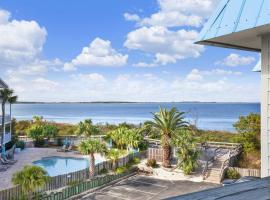 Savannah Beach & Racquet Club 303B，位于泰比岛的低价酒店
