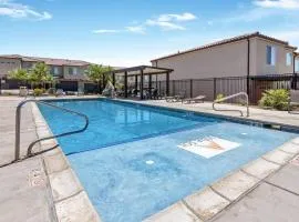 Hot Tub King Beds Pool Fire Pit BBQ