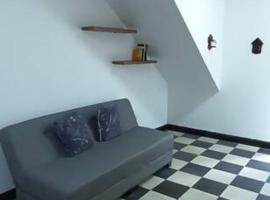 Apartamento Amoblado amplio y confortable, excelente ubicación "MELAO"，位于帕尔米拉的酒店