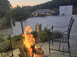 TOSKA Farm，位于Meç的酒店