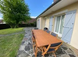 Maison spacieuse avec jardin à Thiron-Gardais