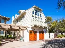 Benoit Carriage House