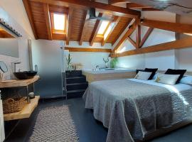 Lo Attic，位于索特的酒店