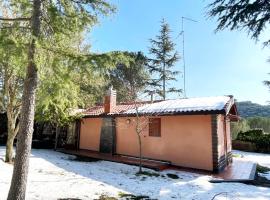 Villa Carola，位于尼科洛西的酒店