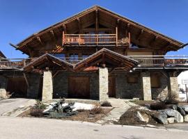 Chalet Pic Bayle - CHALET HAUT COGNET 250 m²-10 pers MAE-2701，位于于埃的酒店