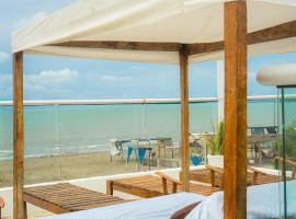Open Sea Hotel Cartagena，位于卡塔赫纳的酒店