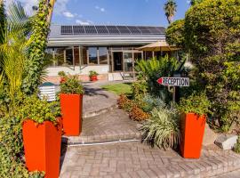 Twins Guesthouse NO LOAD SHEDDING，位于威廉王城的酒店