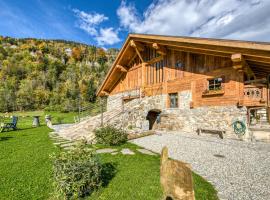 Nature Hideaway At Ferme A Marius，位于尚佩里的酒店