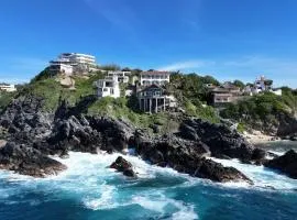 Hotel Luz de Mar ' right on the beach