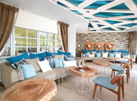 Kythnos Bay Hotel，位于卢特拉的住宿