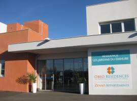 Zenao Yzeure，位于Yzeure的酒店