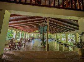 Ventanas en Corcovado，位于Dos Brazos的酒店