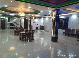 Silent Valley Hotel，位于Aghar的酒店