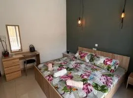 Central Sliema Airconditioned and Spacious 1A