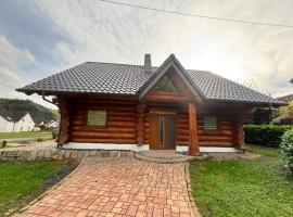 Chalet Nicole，位于皮斯波尔特的酒店
