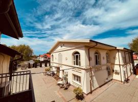 Pensiunea Romeo Tecuci，位于Tecuci的酒店