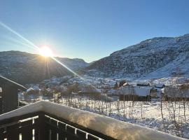 Cozy Apartment - Great View!，位于Håra的酒店