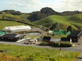 Kauri Ora Farmstay，位于Puhoi的露营地