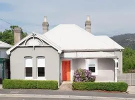 Launceston Cottage Charming 3 bedroom home