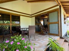 NAHIKI Lodge，位于Teavaro的酒店
