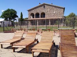 Cal Segudet Hotel Restaurant，位于Castellnou de Bages的酒店