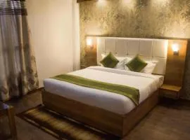 Hotel The Golden Paradise