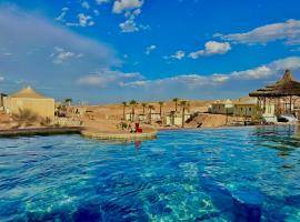 YES WE CAMPS Luxury Lodge & SPA，位于马拉喀什的豪华帐篷营地