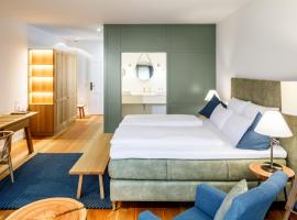 Hotel zum Glockenturm，位于Lilienfeld的酒店