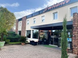 Ambiance Hotel，位于Limas的酒店