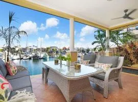 Villa Utopia On The Marina 3 Bed, 3 Bath