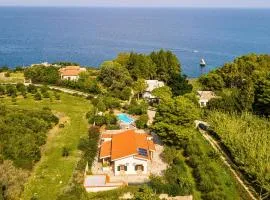 Villa Reyna