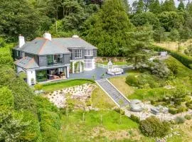 Fox Hill House - Quintessential country escape with modern twist