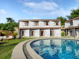 Secret Garden Resort & Villas Panglao Island，位于Biking的酒店