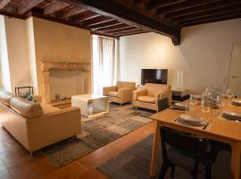 Suite n7 - Rifugio d'epoca con posto auto，位于布雷西亚的酒店