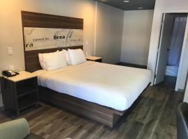 Hyland Inn Brea，位于布雷亚的酒店