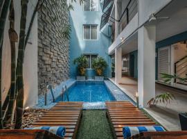 Hotel Casa Nova, Merida，位于梅里达的精品酒店