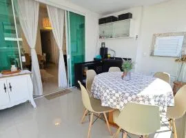 Apto Meia Praia Itapema SC com banheira,churrasqueira,garagem