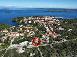 Apartments with parking space Sali, Dugi otok - 910，位于萨利的酒店